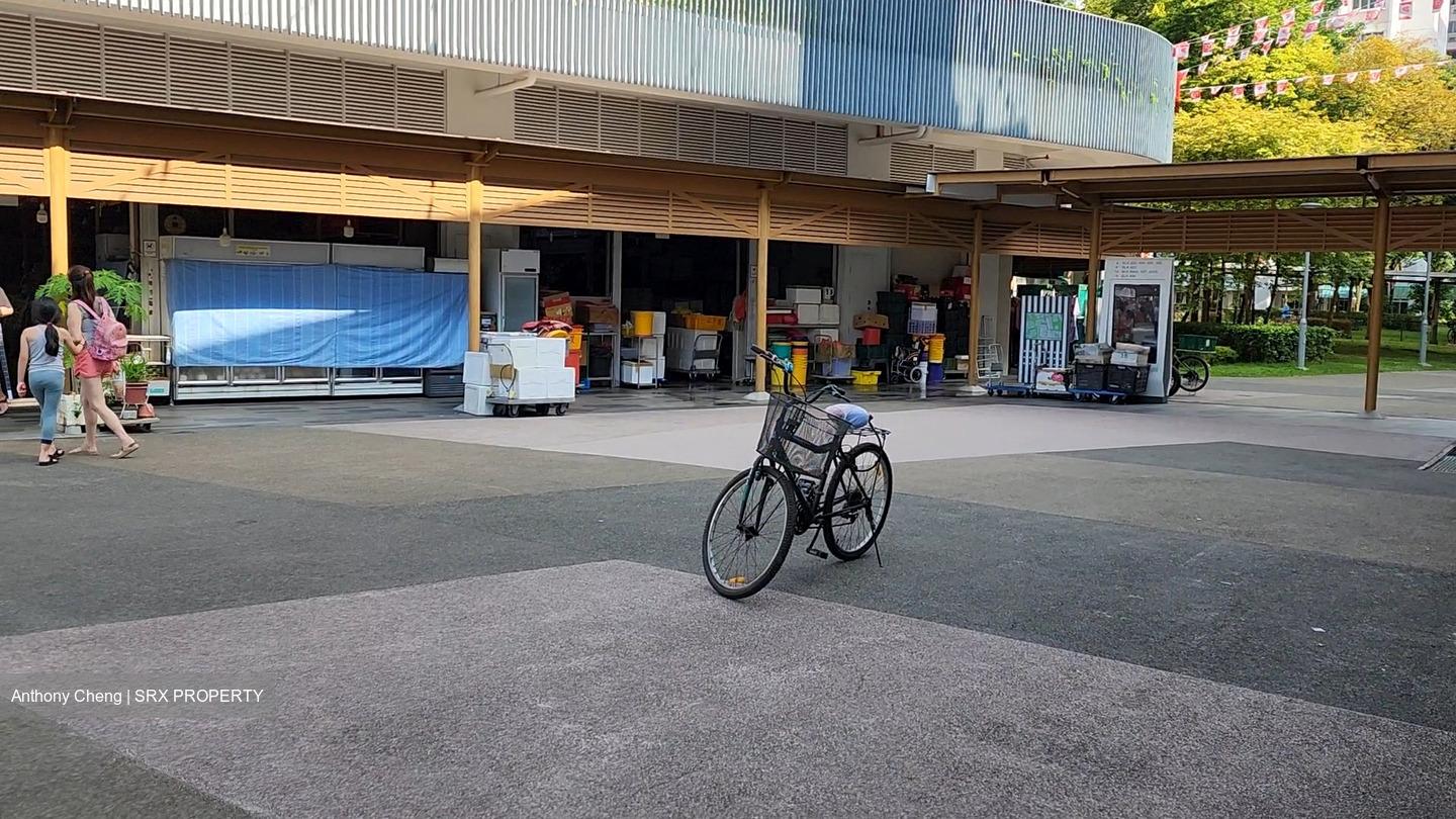 Jurong West Street 41 (D22), Shop House #438178481